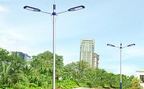 西和太阳能路灯地脚螺栓规格：防止倾倒的关键