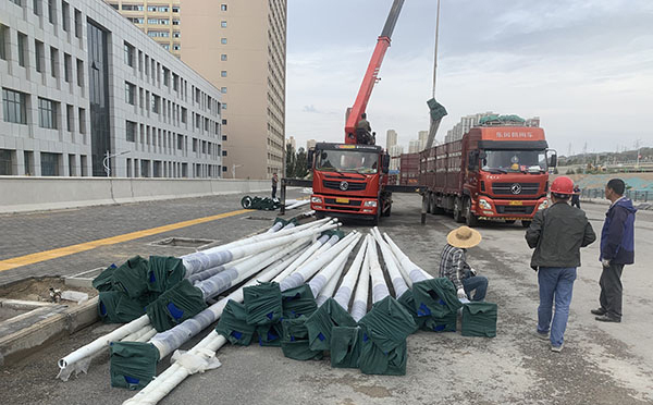 西和农村太阳能路灯安装全解析：庭院太阳能路灯施工指南