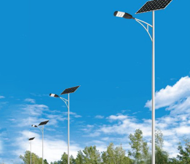 西和太阳能路灯维护时，这些细节别忽略！